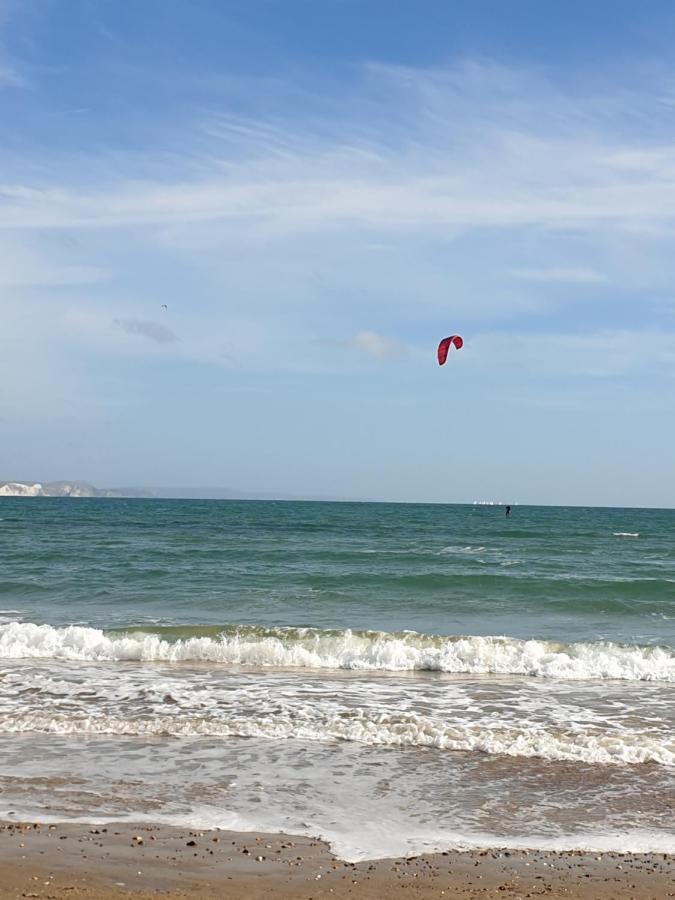 Апартаменты Relax By The Sea *